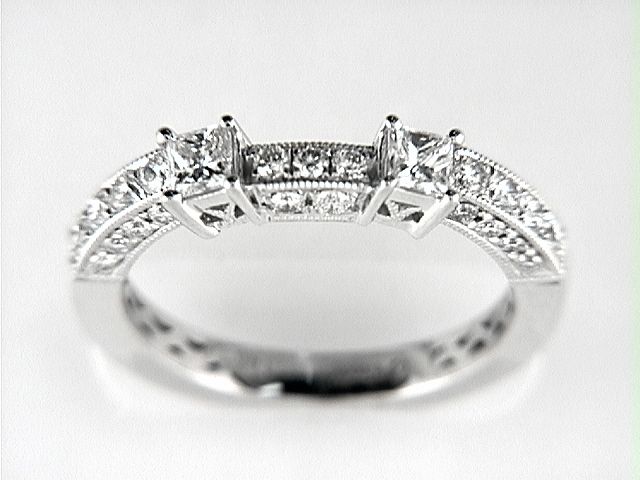 14K W BAND 31RD 0.58CT